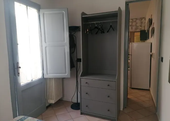 La Casina Giramondo Di Ele Будинок відпочинку *