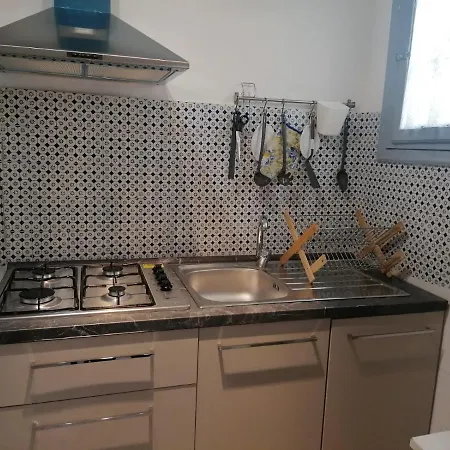 La Casina Giramondo Di Ele Prázdninový dům Viareggio